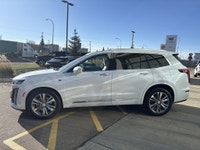 AMVIC Licensed Dealer AMVIC LICENSED DEALER. Stock number: YK153880(SZ)A The 2020 Cadillac XT6 Premi... (image 4)