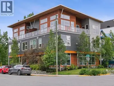 Its a pleasure to present this executive-style, architect-designed 1-bedroom condo, never before on...