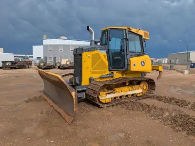 2017 DEERE 450K LGP