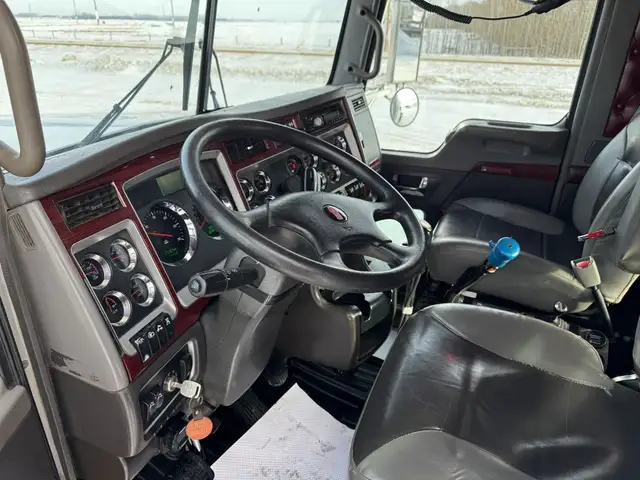 2009 KENWORTH C500 in Heavy Trucks in Saskatoon - Image 15