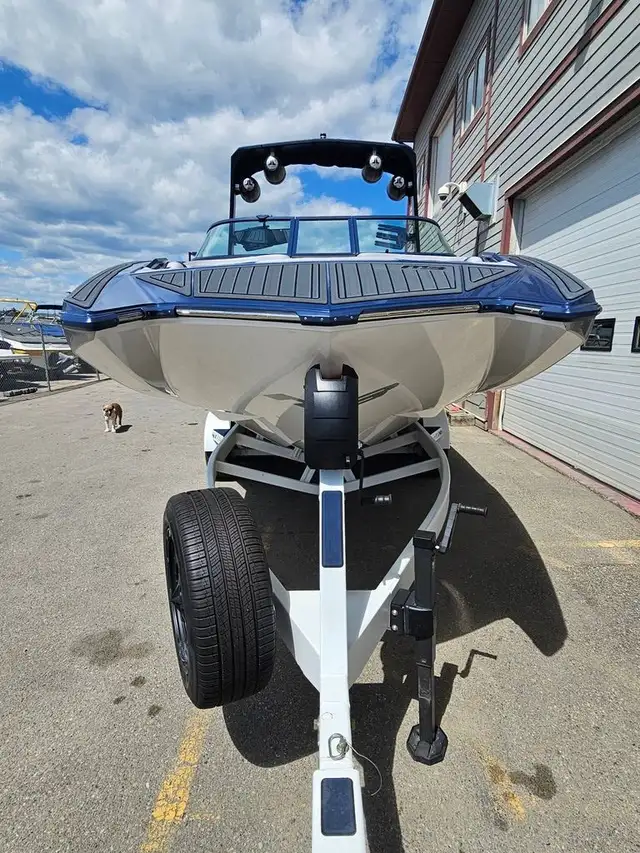 2022 MB Sports F24 FINANCING AVAILABLE in Powerboats & Motorboats in Kelowna - Image 38