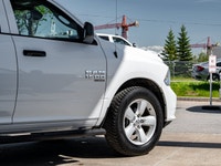 Welcome to 400 Chrysler Dodge Jeep Ram. Get the job done in style with this rugged and dependable 20... (image 9)