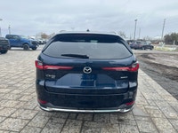 Experience the pinnacle of sophisticated SUV performance and fuel efficiency with this nearly new 20... (image 2)