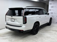 This Cadillac Escalade delivers a Turbo Diesel I6 3.0L/182 engine powering this Automatic transmissi... (image 3)