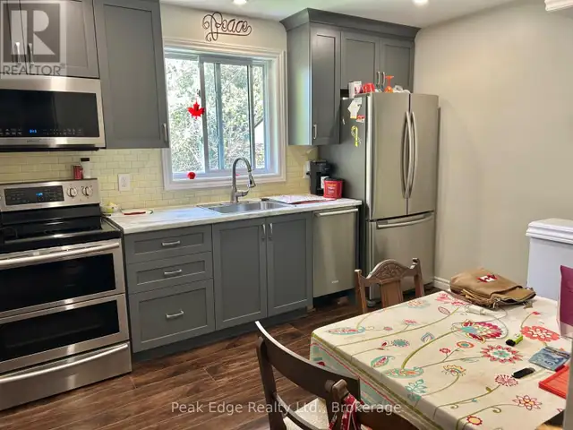 357 8TH STREET Hanover, Ontario in Houses for Sale in Owen Sound - Image 5