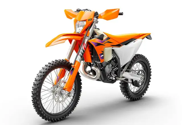 2024 KTM 150 XC-W in Street, Cruisers & Choppers in Vancouver - Image 5