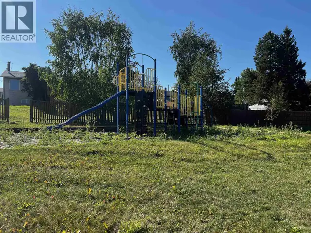 525 TUNASA DRIVE Fraser Lake, British Columbia in Houses for Sale in Burns Lake - Image 37