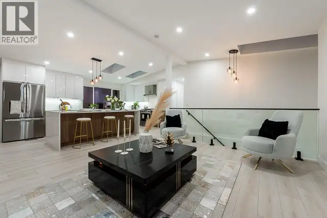 531 GREENWAY AVENUE North Vancouver, British Columbia in Houses for Sale in North Shore - Image 7