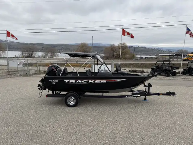 2026 TRACKER ProGuide V175CB Fishing Boat in Powerboats & Motorboats in Vernon - Image 4