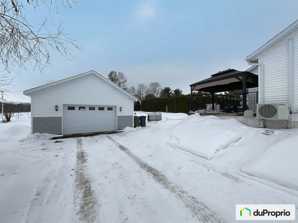 $515,000 - Bungalow for sale in Ste-Victoire-De-Sorel — photo 2