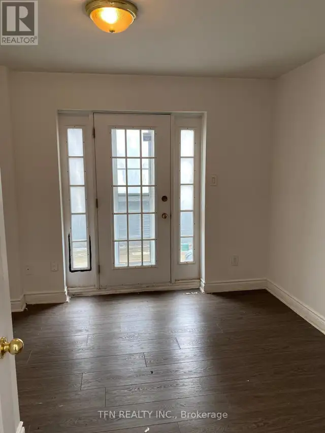 384 QUEEN STREET E Toronto (Regent Park), Ontario62863317753857124