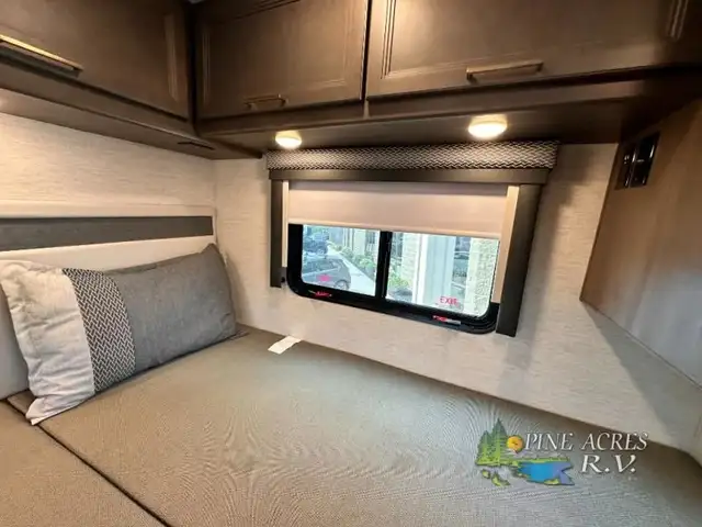 2025 Thor Motor Coach Four Winds Sprinter 24LV - Diesel in RVs & Motorhomes in Moncton - Image 34