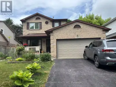 BSMT - 128 A SPRUCE STREET Aurora (Aurora Village), Ontario