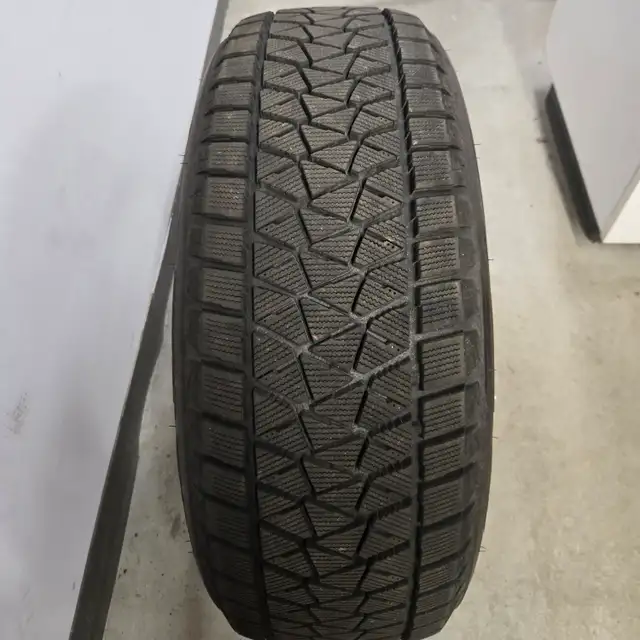 1 New 235/55R19 Bridgestone BLIZZAK DM-V2 - Ice and snow tire in Tires & Rims in Yarmouth - Image 4