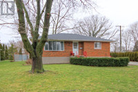 343 Dora DRIVE Wallaceburg, Ontario