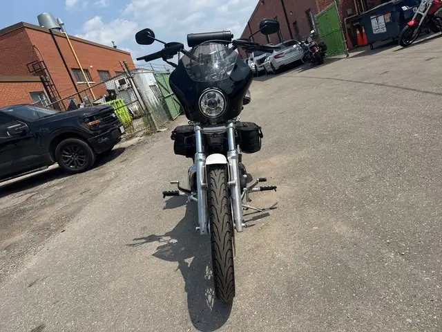 2005 Harley-Davidson Sportster ~ SPORSTER 883 ~ CANADIAN ~ V&H E in Street, Cruisers & Choppers in City of Toronto - Image 9