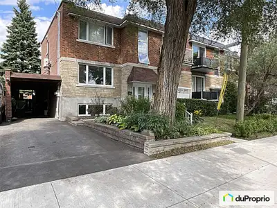 Duplex à Mercier Propriété clé en main Superbe duplex situé dans un secteur stratégique de Mercier,...