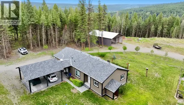2645 MISTY CRESCENT Williams Lake, British Columbia in Houses for Sale in Williams Lake - Image 2