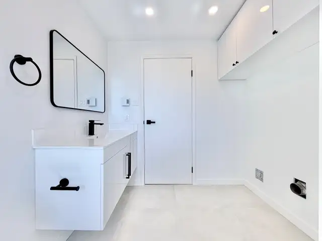 4 et demi - Immeuble béton - St-Léonard - Disponible maintenant in Long Term Rentals in City of Montréal - Image 15