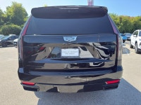 Experience commanding luxury and performance with the 2023 Cadillac Escalade 4WD Sport Platinum, des... (image 3)