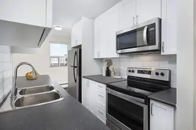 Building Features LIMITED TIME OFFER: Get 1 Month Free on Select Suites! 351 Eramosa Rd. is located...