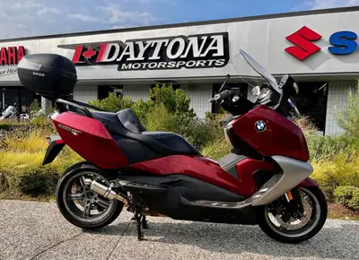 2013 BMW C650GT With only 16,200 kms! MSRP $6588 + $199 Doc = $6787 + applicable taxes! Financing op...