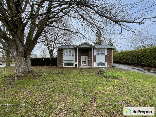 $649,000 - Bungalow for sale in Mercier — photo 1
