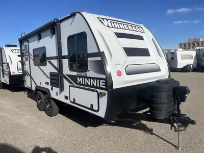 Welcome to Eldorado RV Sales, the longest running dealership in Southern Alberta! Equipped With: Par...