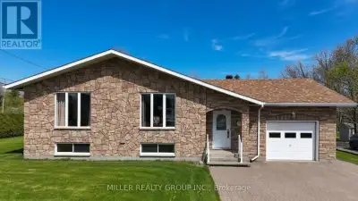 Pride of ownership shines throughout this original owner, custom built all brick home. Thoughtfully...