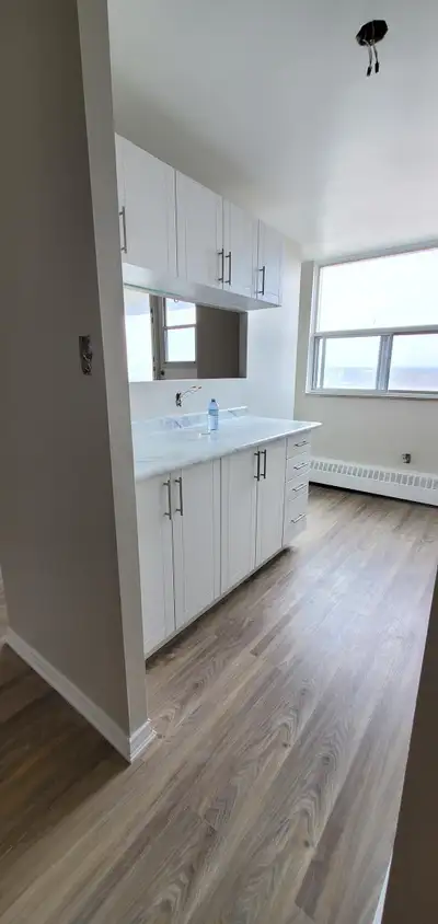 Building Information This community is perfectly located with plenty of greenspace to enjoy the outd...
