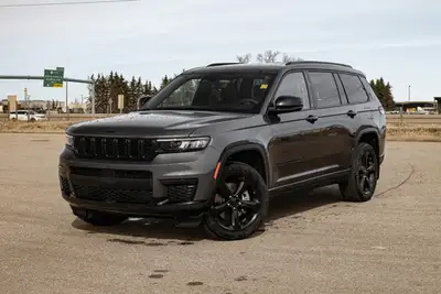 ENGINE: 3.6L PENTASTAR VVT V6 W/ESS,POWER SUNROOF,GLOBAL BLK W/GLOBAL BLK CAPRI LEATHERETTE SEATS W/...