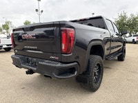 AMVIC Licensed Dealer Step into the realm of dependable power with this used 2022 GMC Sierra 1500 AT... (image 8)