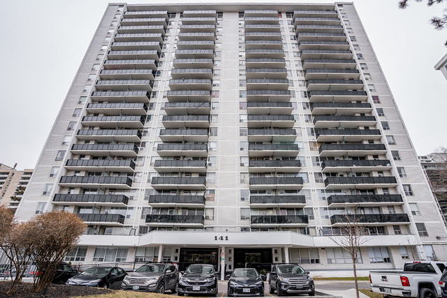 Davisville Village Apartments - 1 Bdrm available at 141 Davisvil in Long Term Rentals in City of Toronto