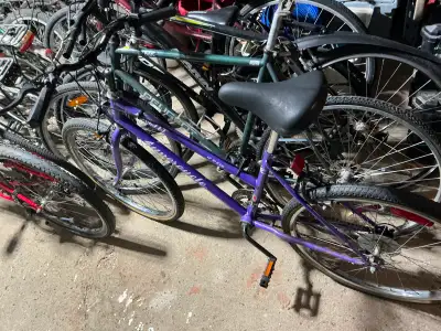 Vélo à vendre pour femme mise au point faite prête à rouler, View more