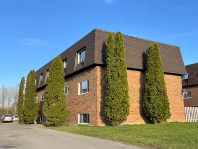 Welcome to Lilac PlaceApartments located on Goulais Ave in beautiful Sault St. Marie! Enjoy living i...