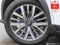 White 2025 Nissan Kicks Play SV FWD CVT with Xtronic 1.6L 4-Cylinder DOHC 16V APPLE CAR PLAY, HEATED... (image 8)