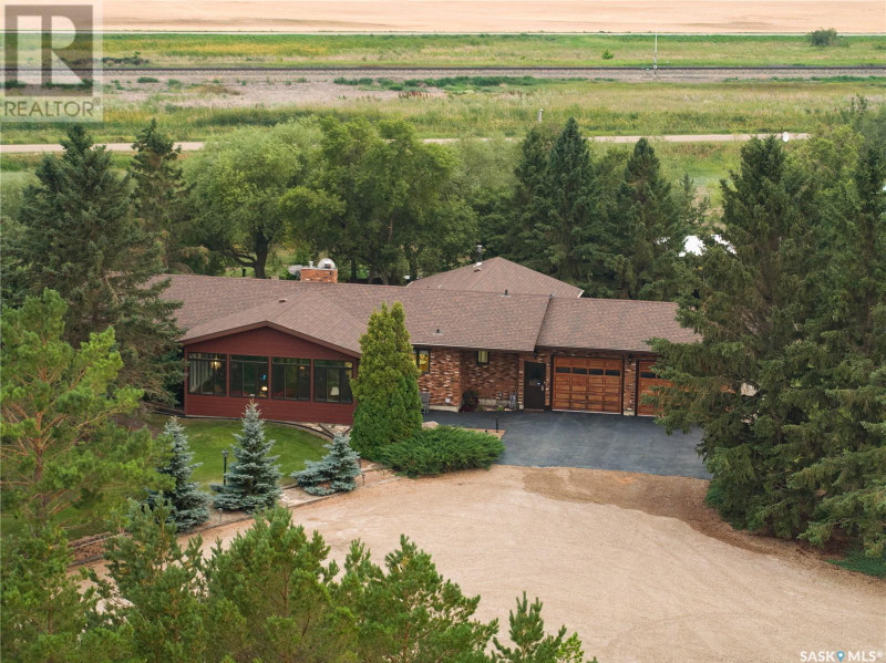 Wildeman Acreage Prairie Rose Rm No. 309, Saskatchewan Houses for