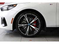 2024 BMW i5 M60 Electric Motor AWD Single-Speed Automatic EXTERIOR - MINERAL WHITE METALLIC INTERIOR... (image 8)