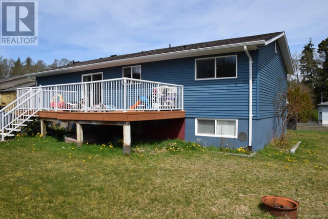 7370 Thunderbird Way Port Hardy, British Columbia in Houses for Sale in Port Hardy / Port McNeill - Image 3