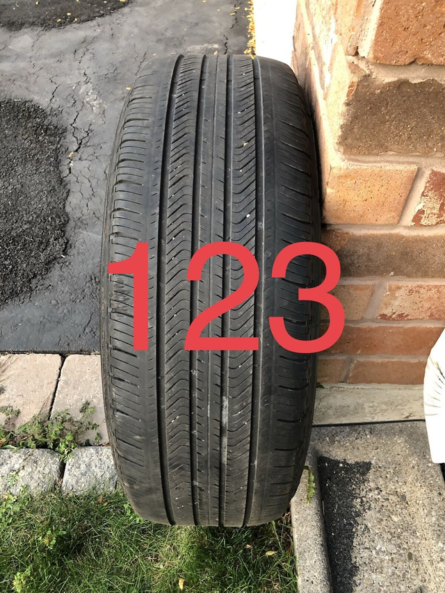 123: MICHELIN 235/65R17 ALL SEASON TIRE in Tires & Rims in Oakville / Halton Region - Image 3