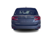 2022 Honda Odyssey Touring V6 Odometer is 17766 kilometers below market average! ALL MAINTENANCE UP... (image 8)