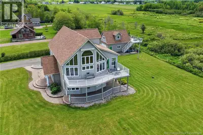 *Click on link for 3D virtual tour of this property.* Welcome to 128 Beau Rivage, a remarkable coast...