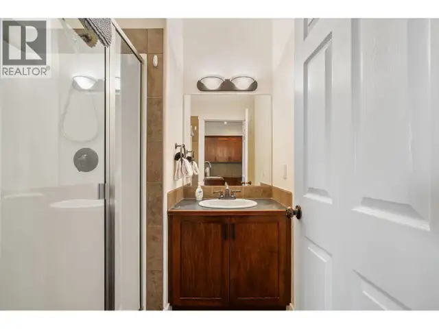 7307 PROSPECTOR Avenue Unit# 202 Radium Hot Springs, British Col in Condos for Sale in Cranbrook - Image 18