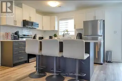 Whole Townhouse for lease! Modern living in this newly constructed 1500sqft 3-bedroom, 3-bathroom co...