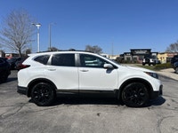 Open up to a world of elevated experiences with the 2020 Honda CR-V Touring, featuring a panoramic r... (image 5)