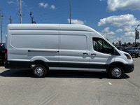 PRICING POLICY:**All advertised pricing reflects our special financing offer. A $2,500 finance incen... (image 3)