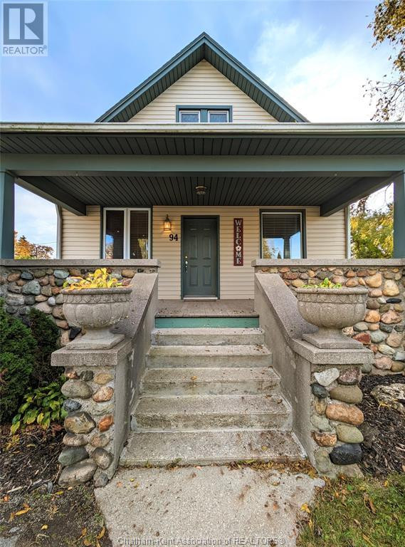 94 SANDY STREET North Blenheim, Ontario Houses for Sale Chatham