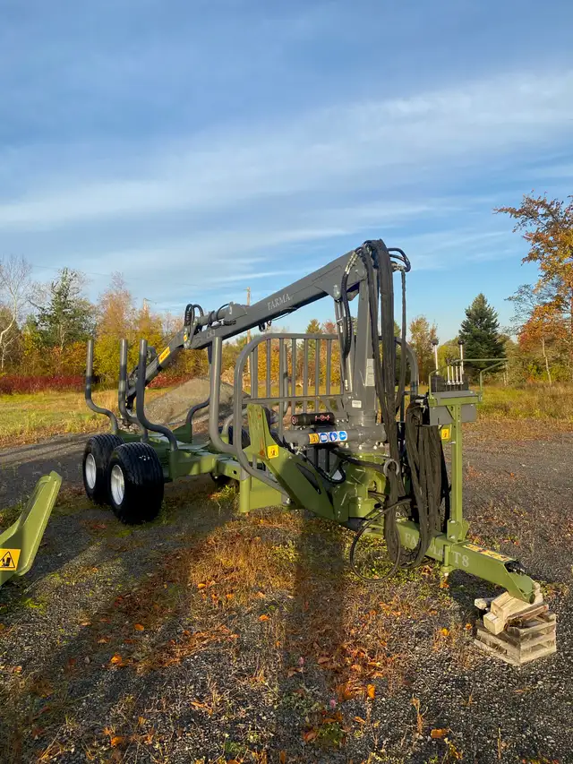 Farma 6.3-8 Log loader / trailer combo 21' reach | Heavy Equipment ...
