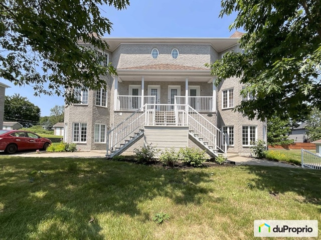 $335,000 - Condominium for sale in Val-Belair — photo 1