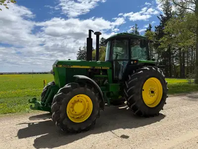 1990 John Deere 4055 -MFWD -15 speed power-shift transmission -2 rear remotes -540/1000 PTO speeds -...
